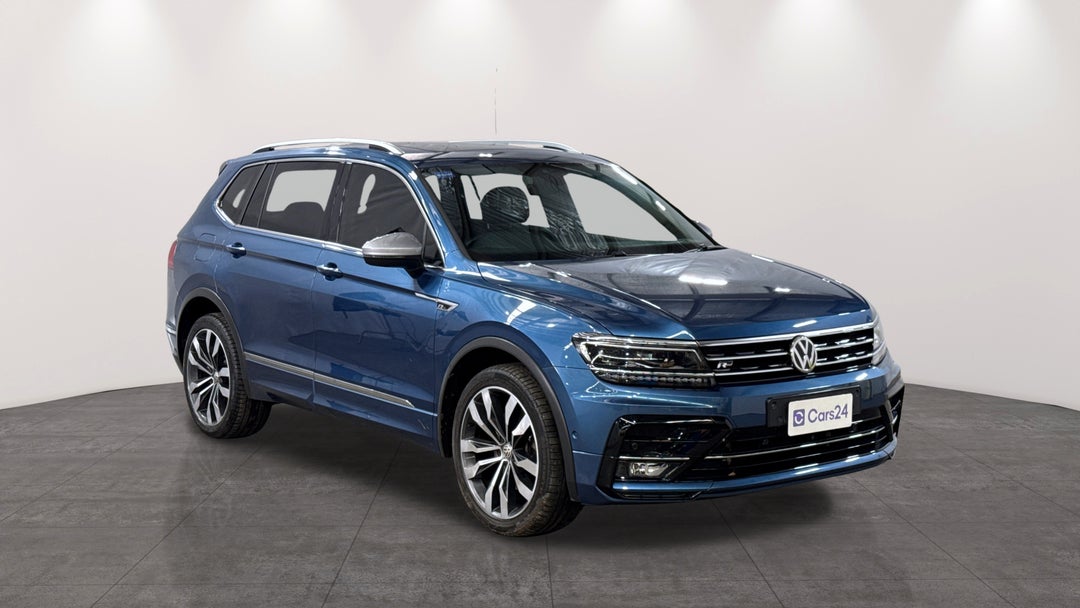 2018 Volkswagen Tiguan Allspace 162 Tsi Highline, Automatic, 82568 km, Right Front Diagonal (45- Degree) View