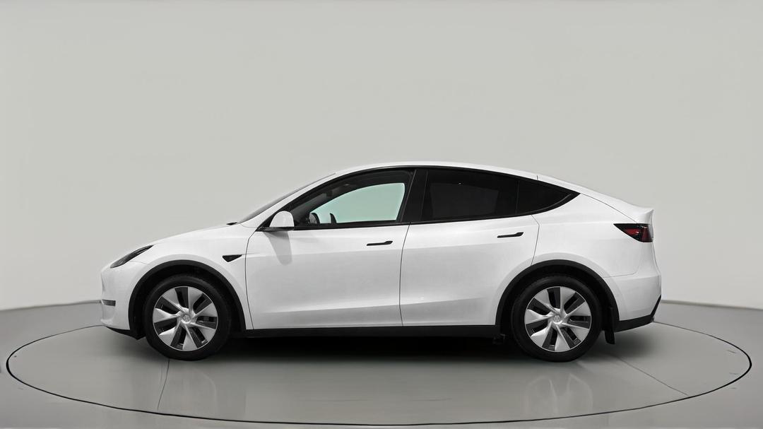 2023 Tesla Model Y Long Range, Automatic, 53446 km, Left Side View