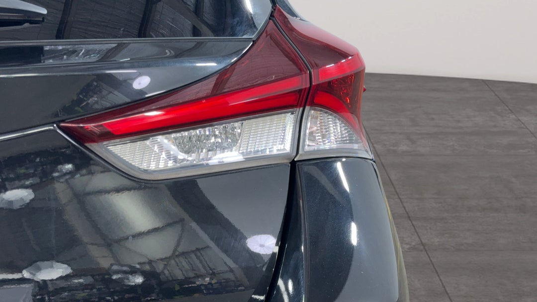 Badge (Boot Right Side)