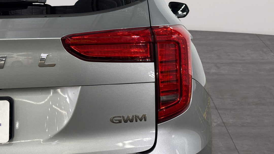 2021 GWM Haval Jolion Lux, Automatic, 87975 km, Badge (Boot Right Side)