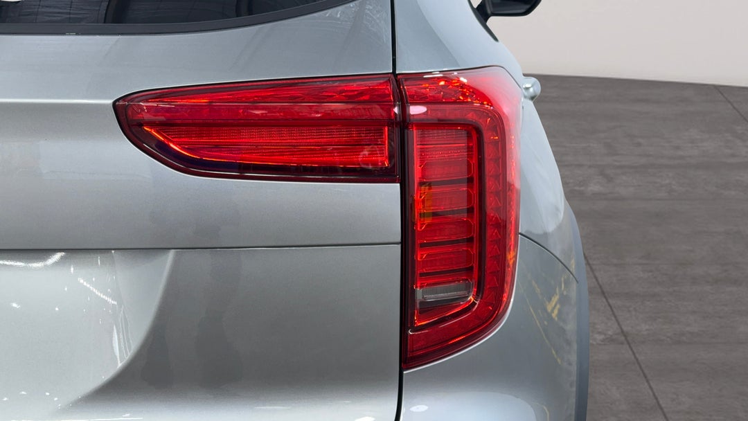 Badge (Boot Right Side)