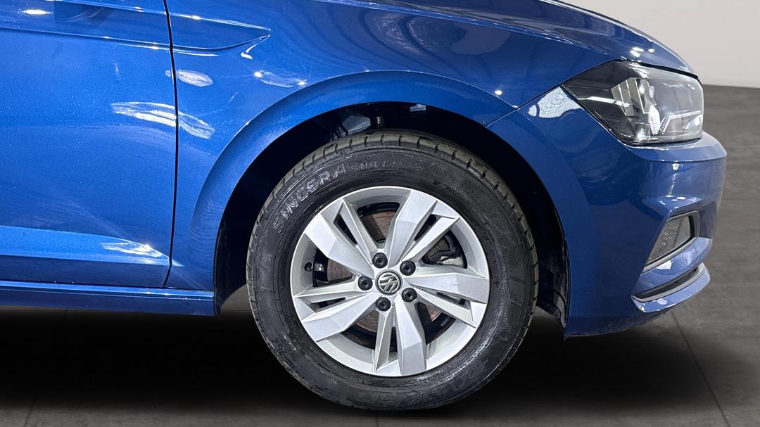 2019 Volkswagen Polo 85tsi Comfortline, Automatic, 23137 km, Right Front Wheel