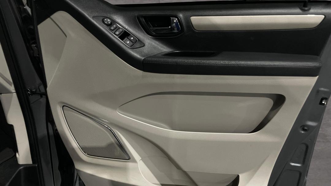 2021 LDV G10 Executive (7 Seat Mpv), Automatic, 72146 km, Speaker View