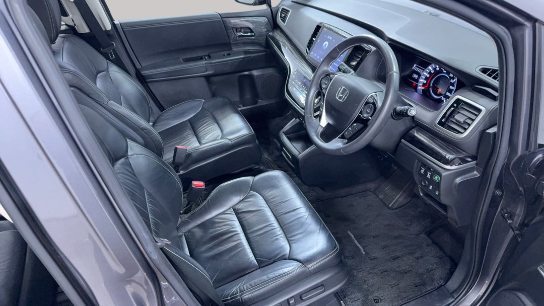 2014 Honda Odyssey Vti-l, Automatic, 44418 km, Right Side Front Door Cabin View