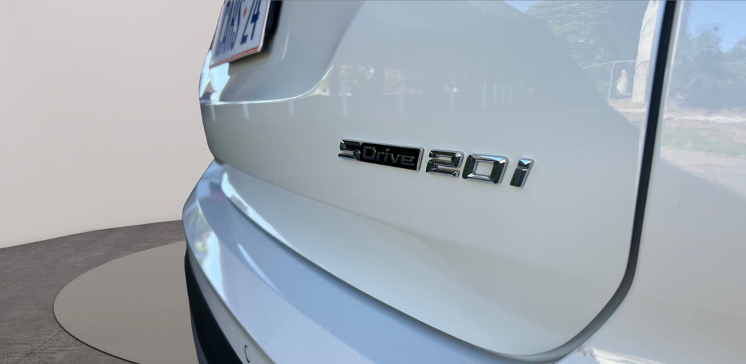 Badge (Boot Right Side)