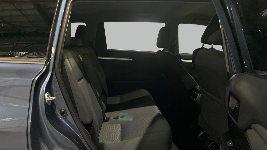 2019 Toyota Kluger Gx (4x2), Automatic, 70321 km, Right Side Rear Door Cabin View