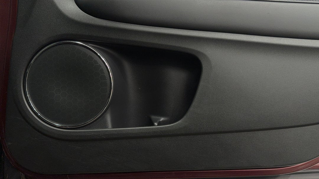 2016 Honda HR-V Vti-s, Automatic, 47753 km, Speaker View