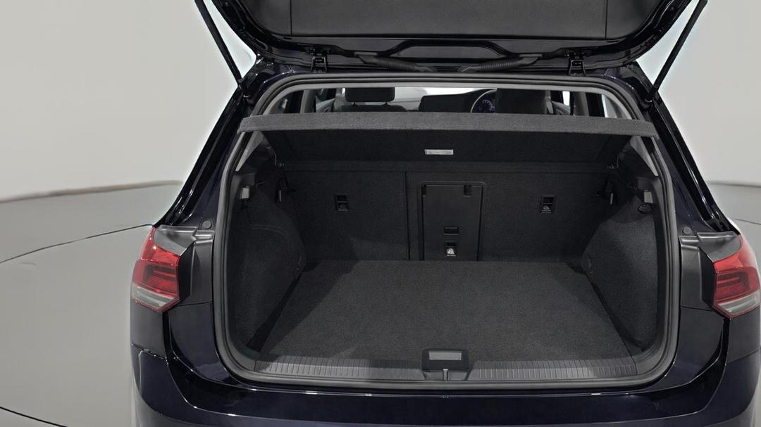 2022 Volkswagen Golf 110tsi Life, Automatic, 19346 km, Boot Inside View