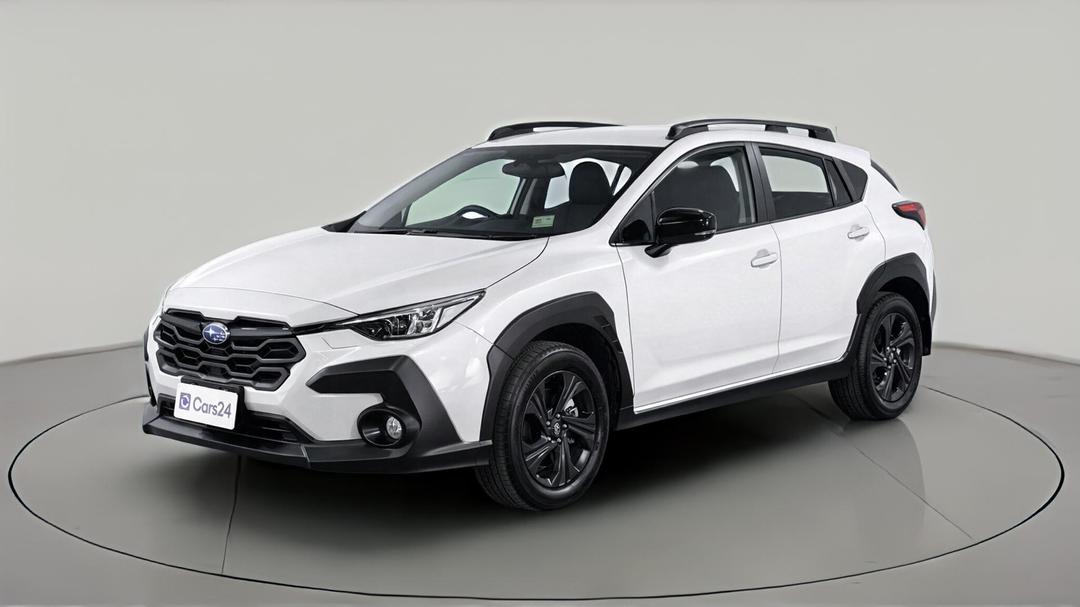 2025 Subaru Crosstrek AWD 2.0l, Automatic, 28551 km, Left Front Diagonal (45- Degree) View