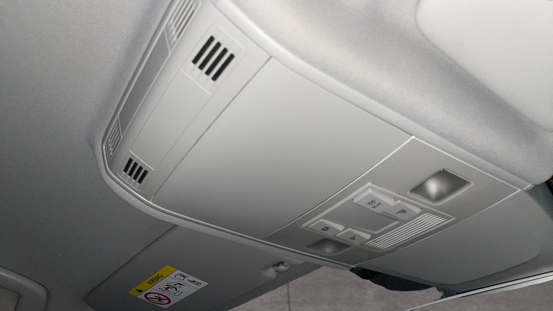 2018 Volkswagen Golf 110 Tsi Trendline, Automatic, 103584 km, On-Roof Controls/Sunglass holder