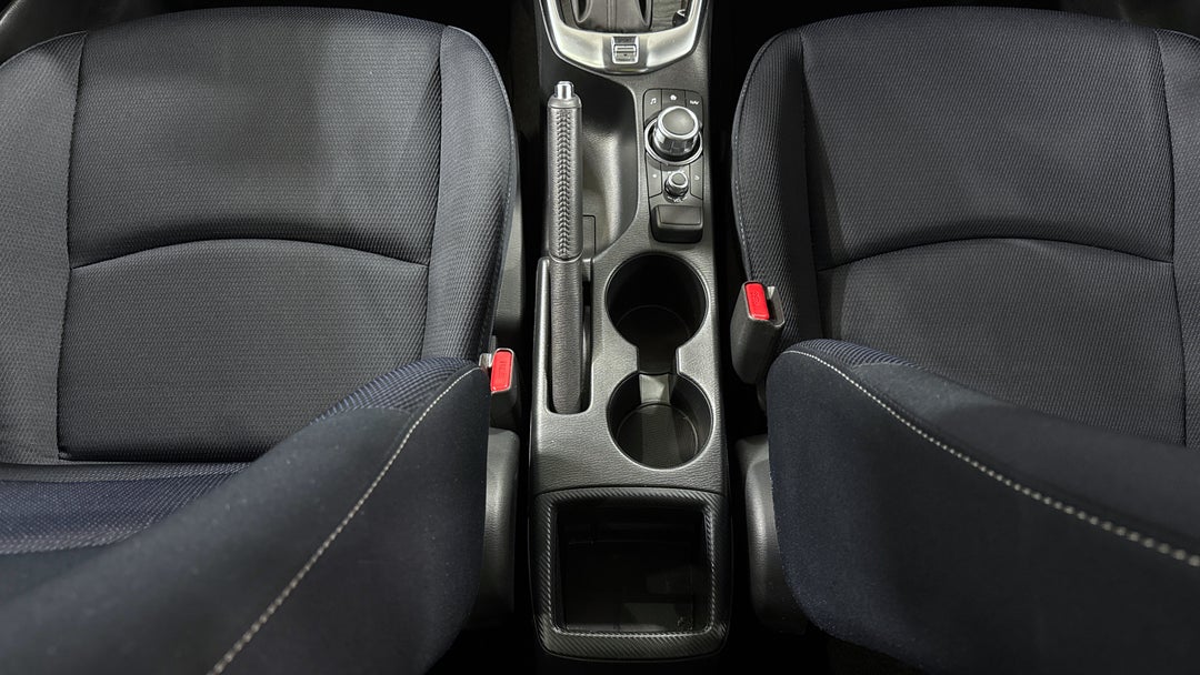 2022 Mazda Mazda2 G15 Evolve, Automatic, 32912 km, Center Console