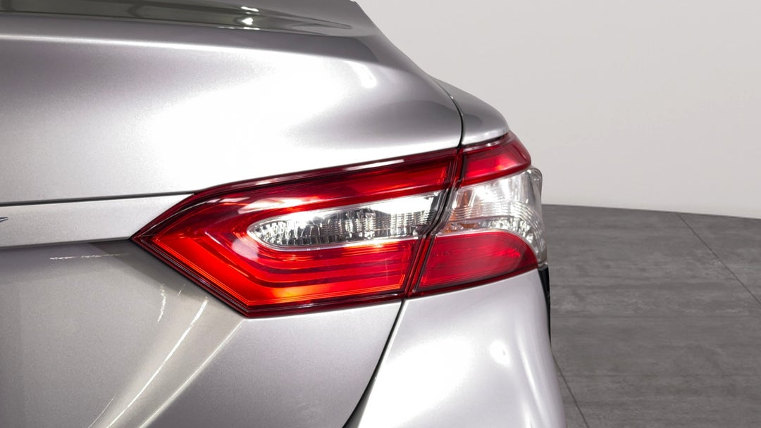 Badge (Boot Right Side)