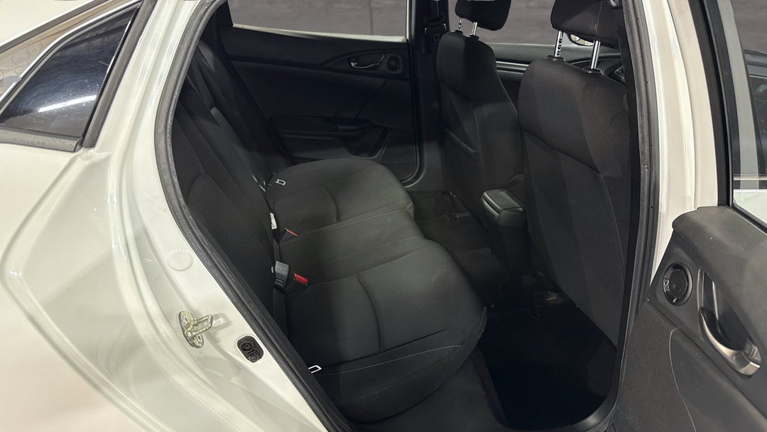 2019 Honda Civic Vti, Automatic, 84739 km, Right Side Rear Door Cabin View