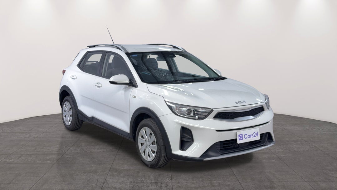 Right Front Diagonal (45- Degree) View