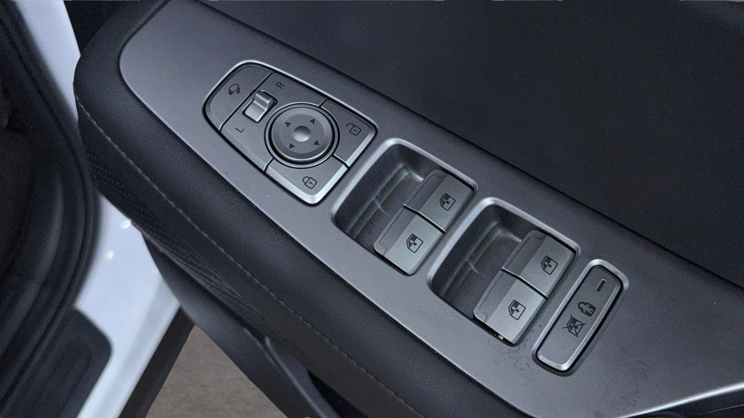 2022 Hyundai Palisade Elite (8 Seat), Automatic, 51980 km, Drivers Side Door Panel Controls