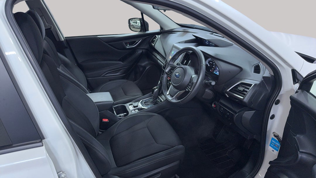2024 Subaru Forester 2.5i (AWD), Automatic, 39036 km, Right Side Front Door Cabin View