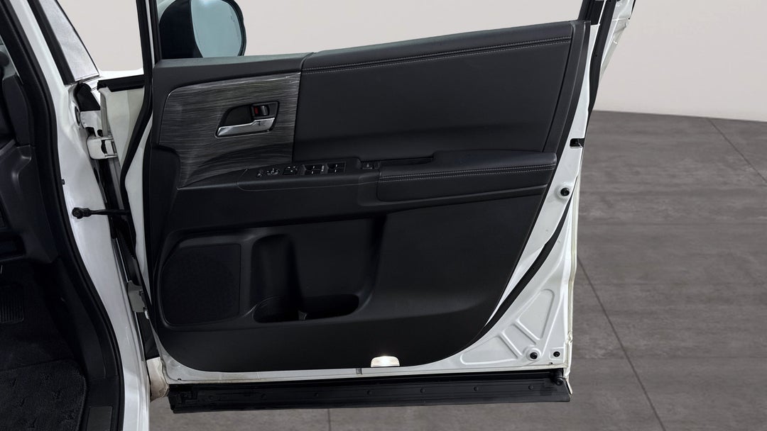 2017 Honda Odyssey Vti-l, Automatic, 106010 km, Speaker View