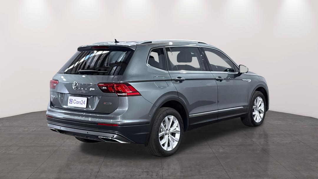 2018 Volkswagen Tiguan Allspace 110 Tdi Comfortline, Automatic, 142758 km, Right Back Diagonal (45- Degree) View