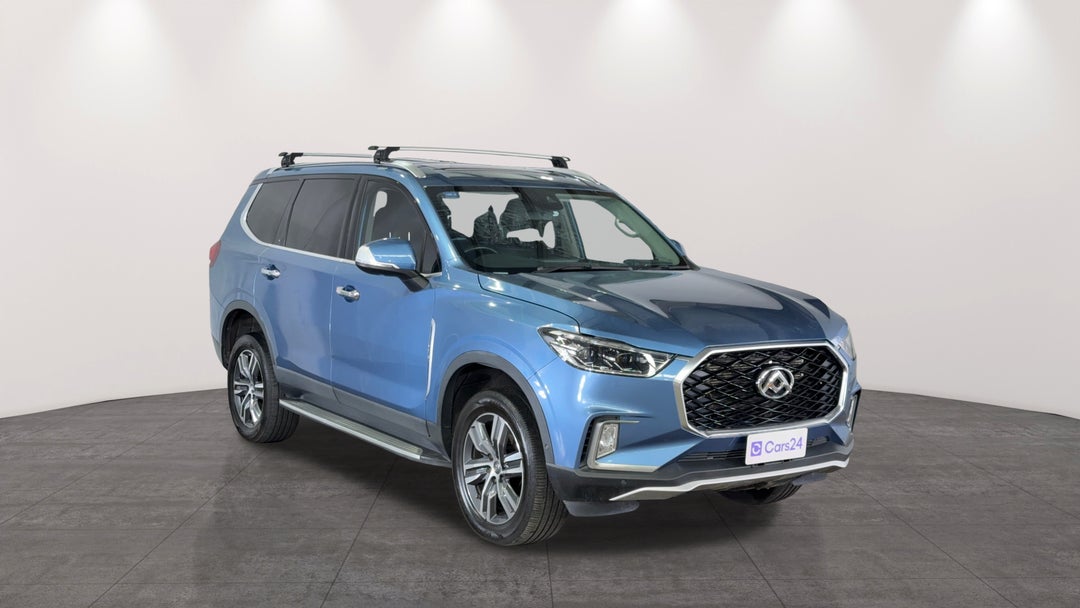 Right Front Diagonal (45- Degree) View