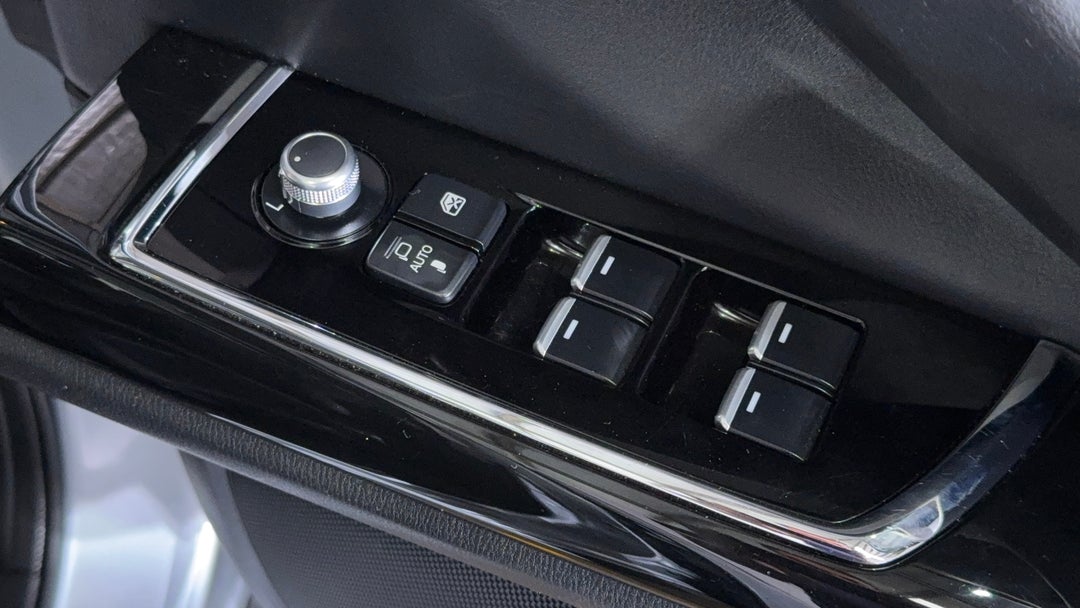 Drivers Side Door Panel Controls