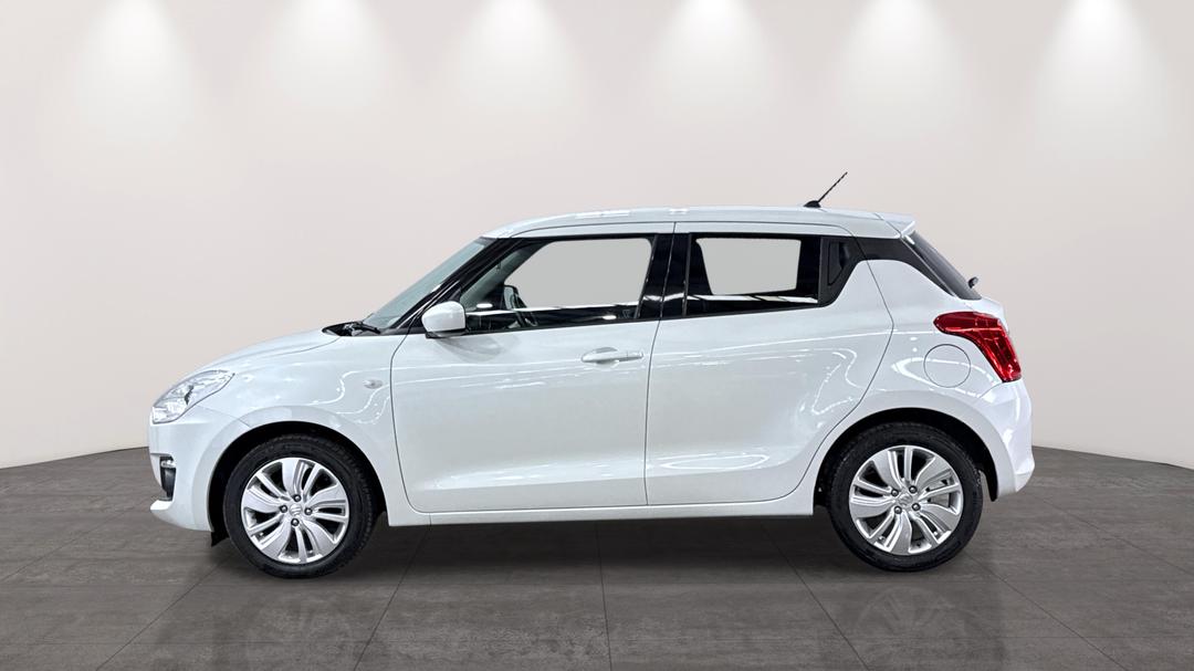 2017 Suzuki Swift Gl Navigator, Automatic, 77853 km, Left Side View