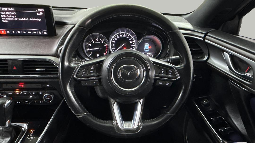 2017 Mazda CX-9 Azami (AWD), Automatic, 96185 km, Steering Wheel Close-up