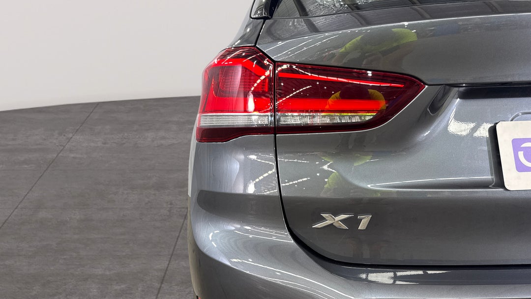 2020 BMW X1 sDrive 20i, Automatic, 44202 km, Badge (Boot Left Side)