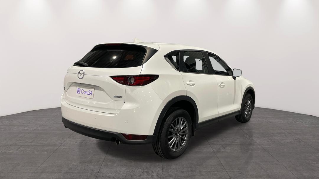 2017 Mazda CX-5 Maxx Sport (4x4), Automatic, 122567 km, Right Back Diagonal (45- Degree) View