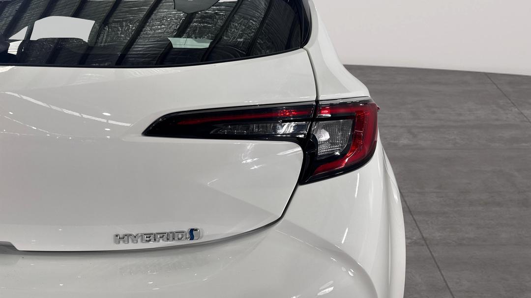 2023 Toyota Corolla Ascent Sport Hybrid, Automatic, 54758 km, Badge (Boot Right Side)
