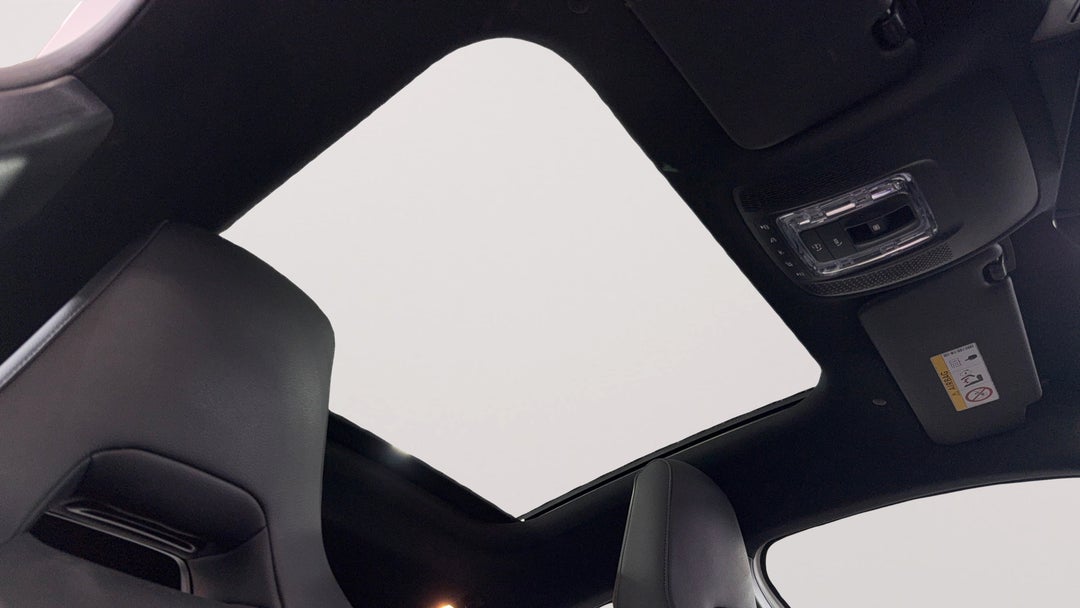 Interior Sunroof/Moonroof