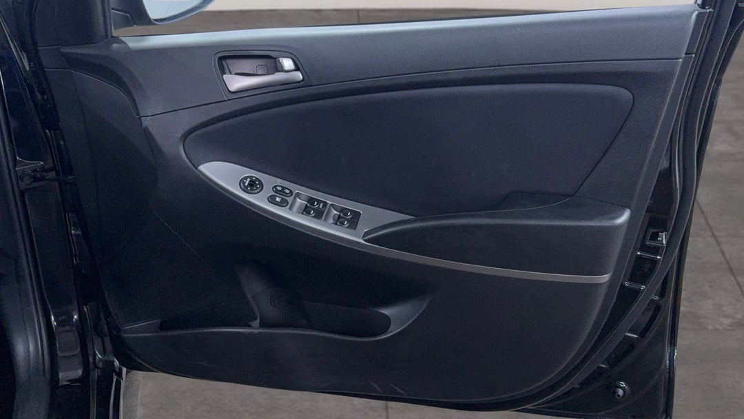 2018 Hyundai Accent Sport, Automatic, 121604 km, Speaker View