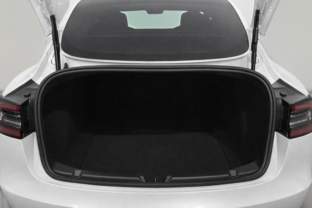 2021 Tesla Model 3 Standard Range Plus RWD, Automatic, 47747 km, Boot Inside View