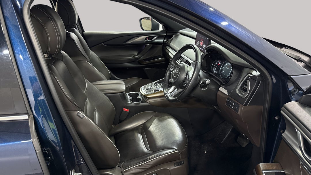 2020 Mazda CX-9 Azami (AWD), Automatic, 101024 km, Right Side Front Door Cabin View