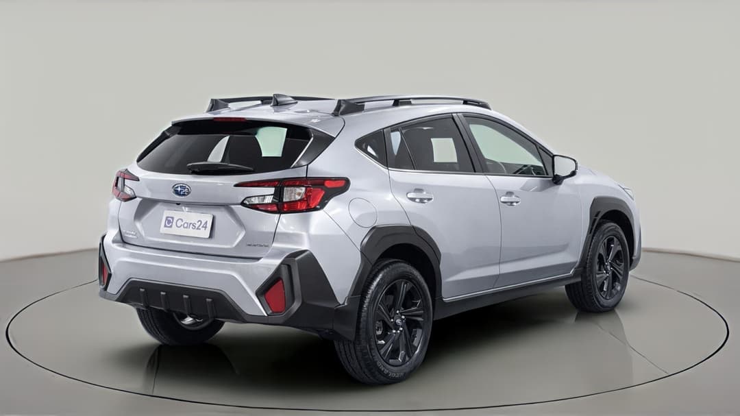 2025 Subaru Crosstrek AWD 2.0l, Automatic, 26700 km, Right Back Diagonal (45- Degree) View