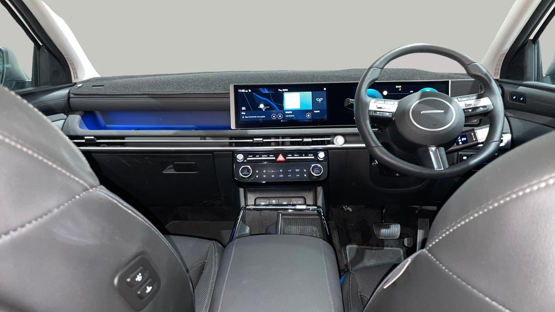 2025 Hyundai Tucson Premium Hybrid (AWD), Automatic, 10997 km, Dashboard View