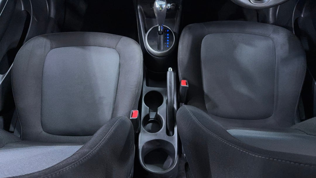 2015 Hyundai I20 Active, Automatic, 115762 km, Center Console