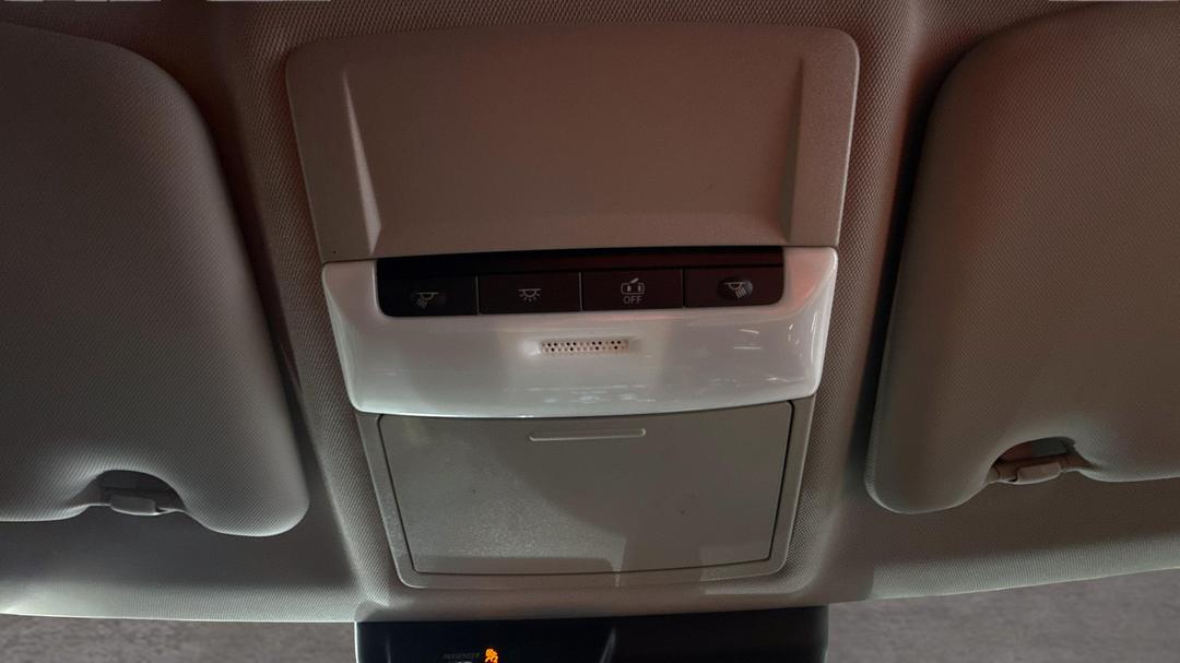 2023 Mitsubishi Outlander Ls 7 Seat (2WD), Automatic, 59322 km, On-Roof Controls/Sunglass holder