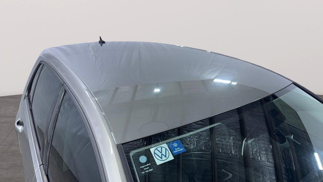 2015 Volkswagen Golf 103 Tsi Highline, Automatic, 55091 km, Roof/Sunroof View