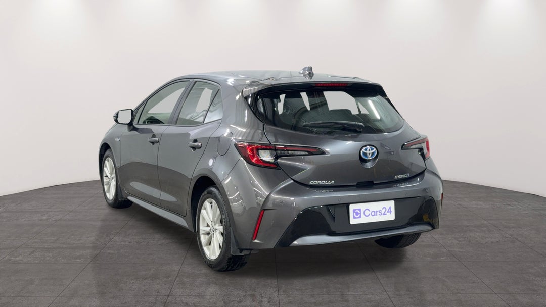 Left Back Diagonal (45- Degree) View