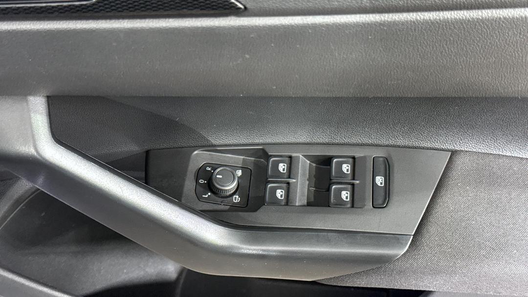 2024 Volkswagen Polo Life, Automatic, 26357 km, Drivers Side Door Panel Controls
