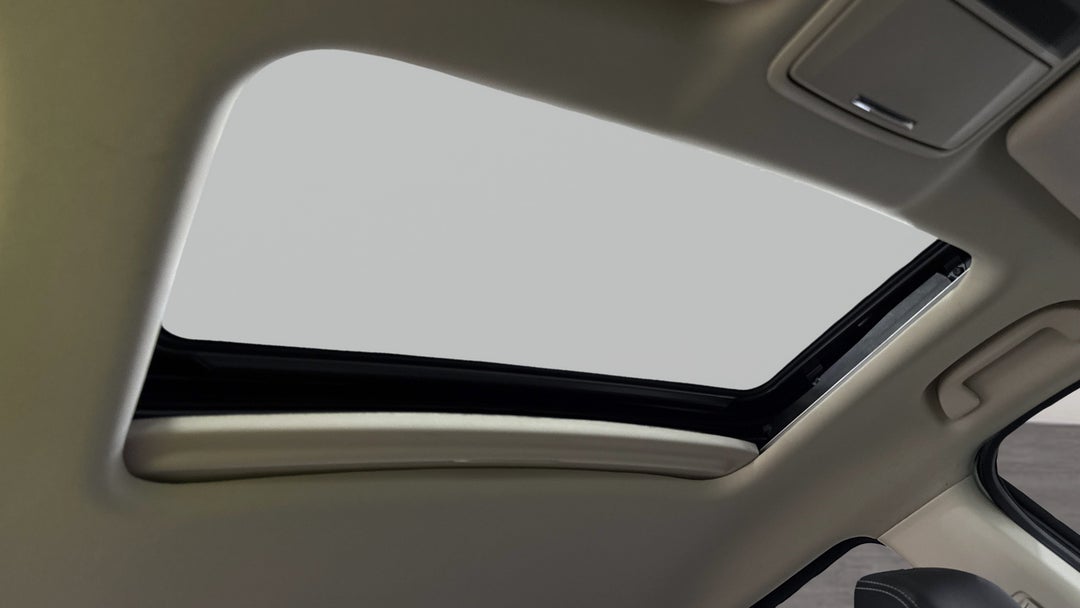 2017 Honda Odyssey Vti-l, Automatic, 106010 km, Interior Sunroof/Moonroof