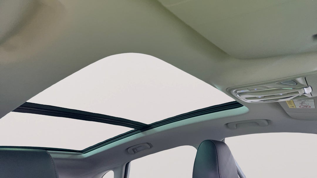 2022 MG HS +ev Phev Essence, Automatic, 22307 km, Interior Sunroof/Moonroof