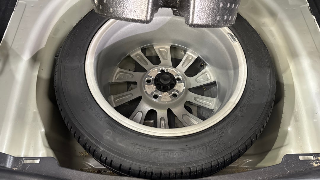 2024 Toyota Camry Ascent, Automatic, 47577 km, Spare Wheel