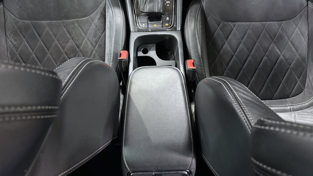 2019 SKODA Kodiaq 132 Tsi Sportline (4x4), Automatic, 99024 km, Center Console