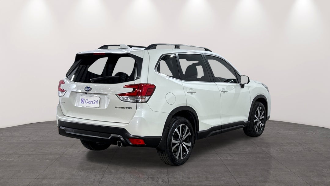 2021 Subaru Forester 2.5i Premium (AWD), Automatic, 54638 km, Right Back Diagonal (45- Degree) View