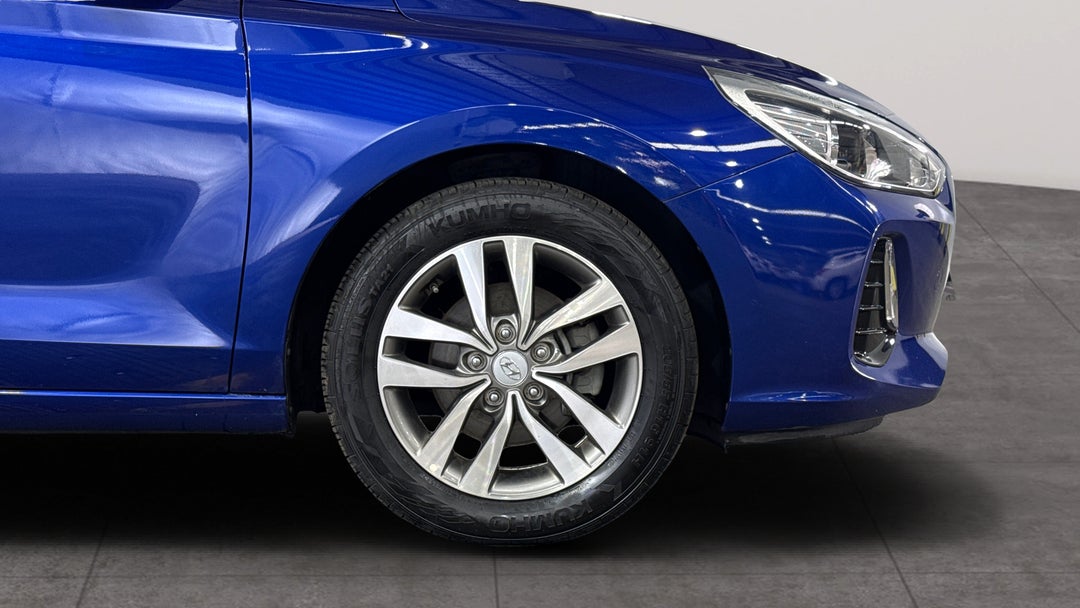 2018 Hyundai i30 Active, Automatic, 131802 km, Right Front Wheel