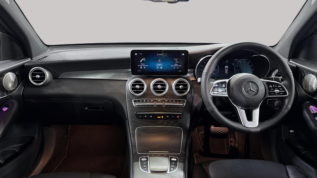 2021 Mercedes-benz GLC 200, Automatic, 46449 km, Dashboard View