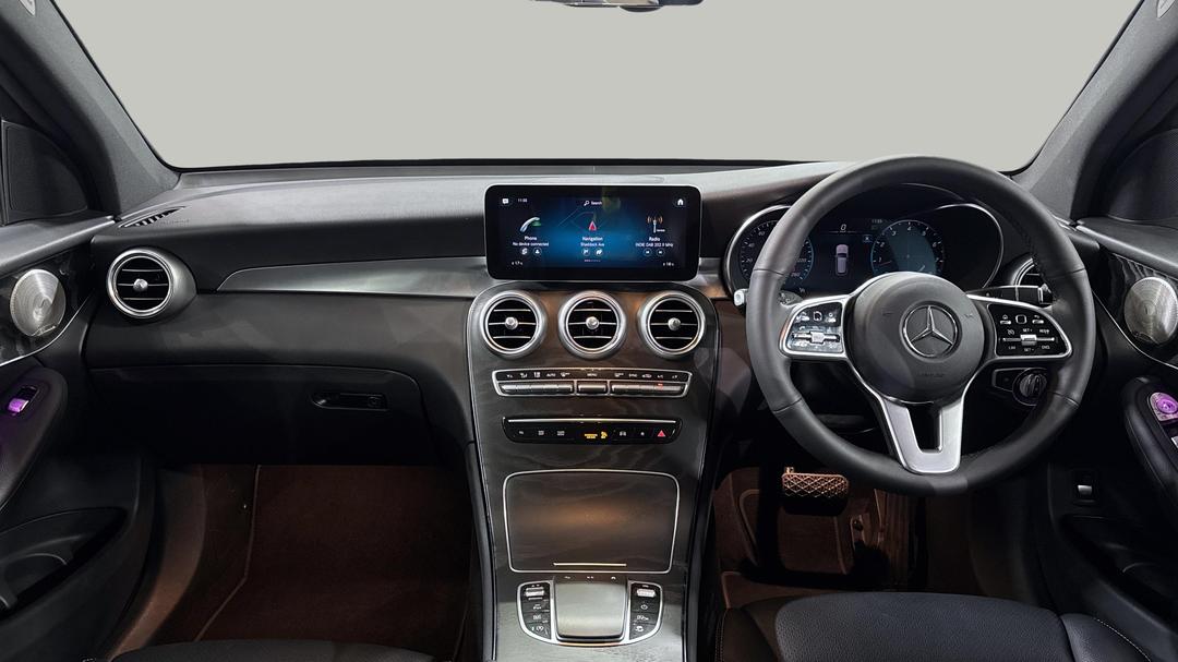 2021 Mercedes-benz GLC 200, Automatic, 46449 km, Dashboard View