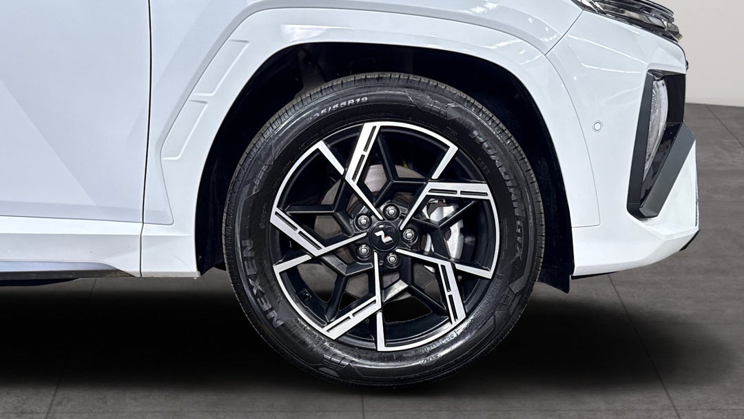 2025 Hyundai Tucson Premium N Line Hybrid (AWD), Automatic, 16163 km, Right Front Wheel