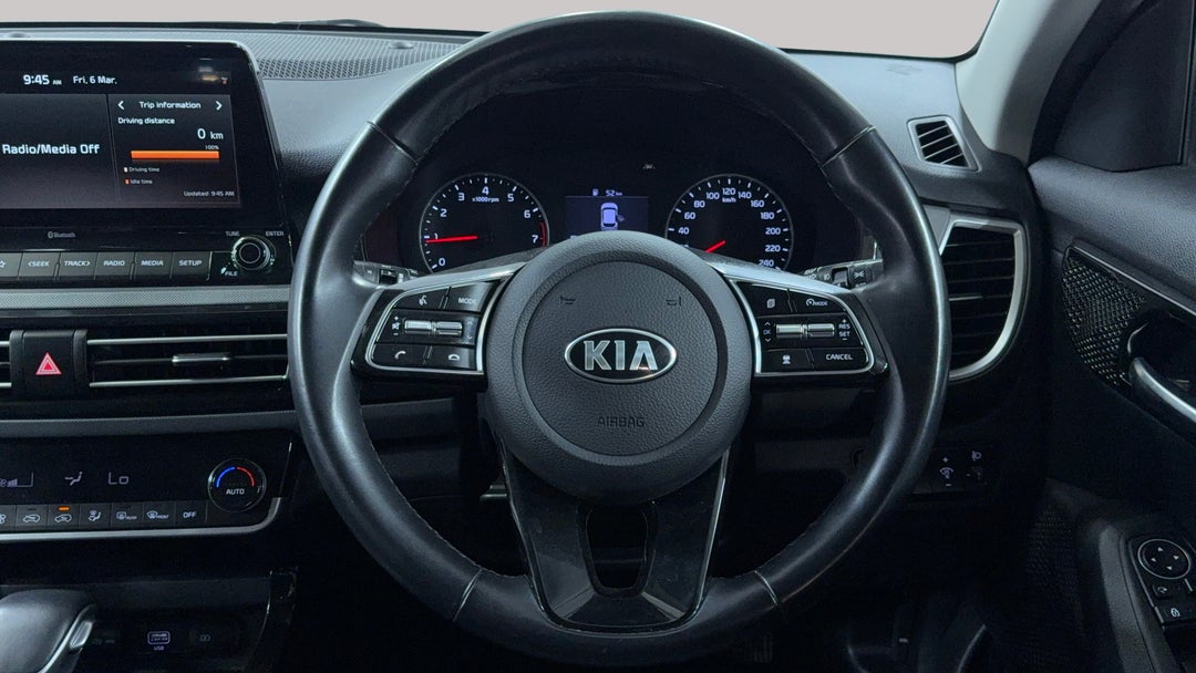 2020 Kia Seltos Sport+ (FWD), Automatic, 75603 km, Steering Wheel Close-up